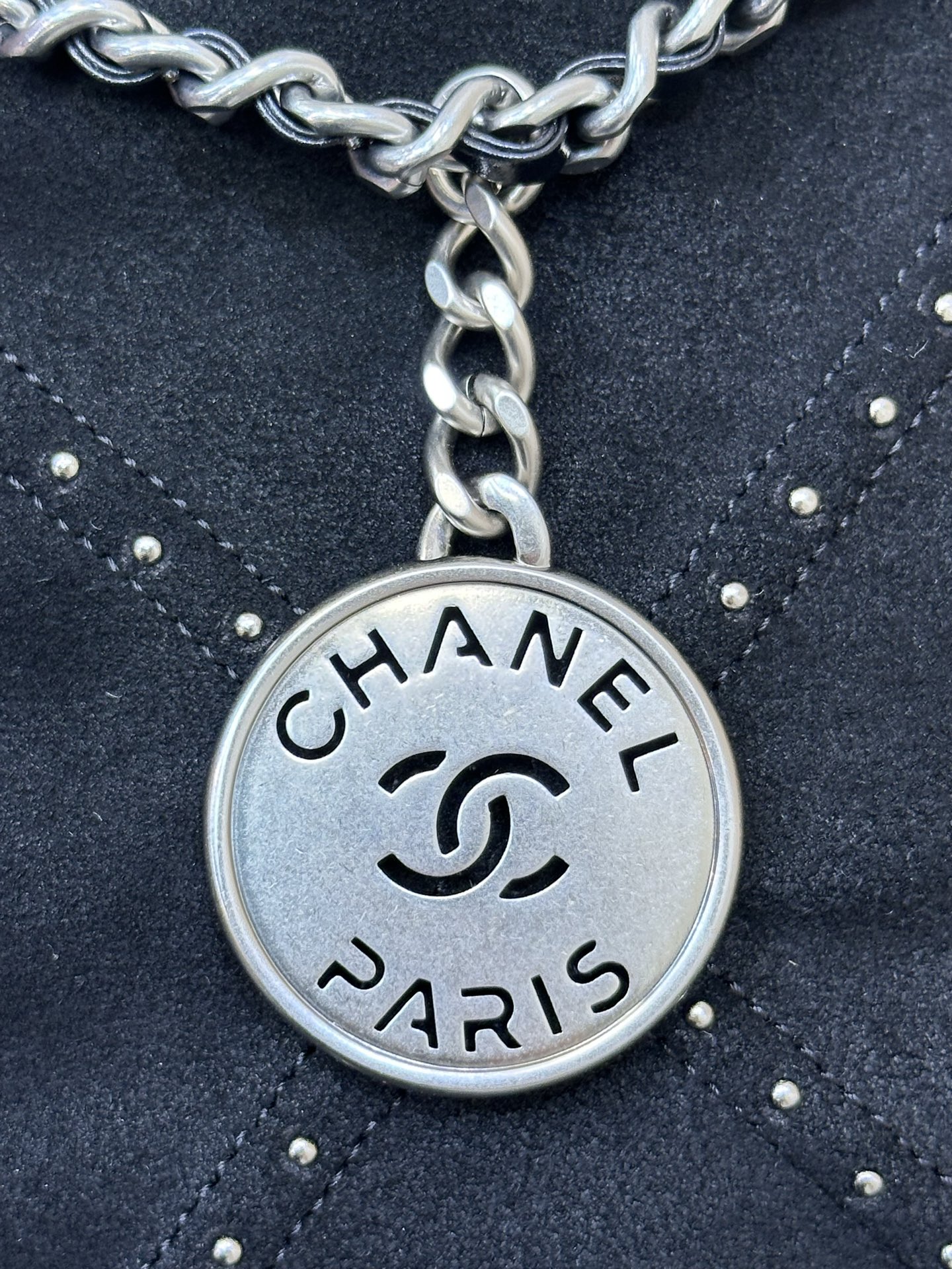 Chanel Mini 22 Bag - Image 5