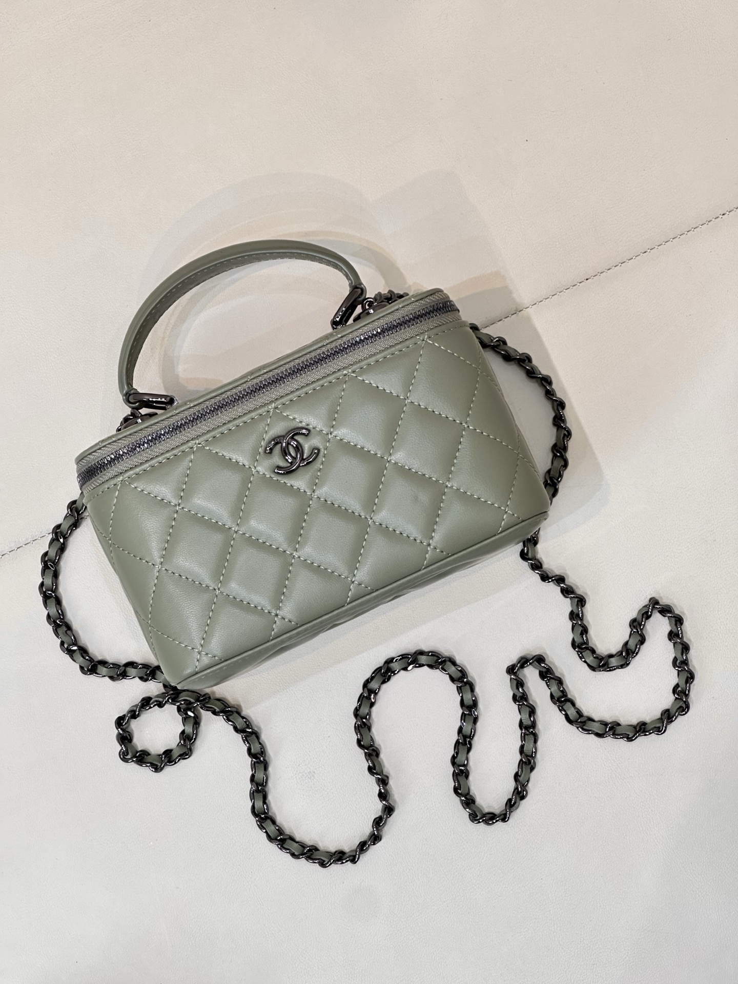 Chanel Trendy CC Box Bag - Image 5