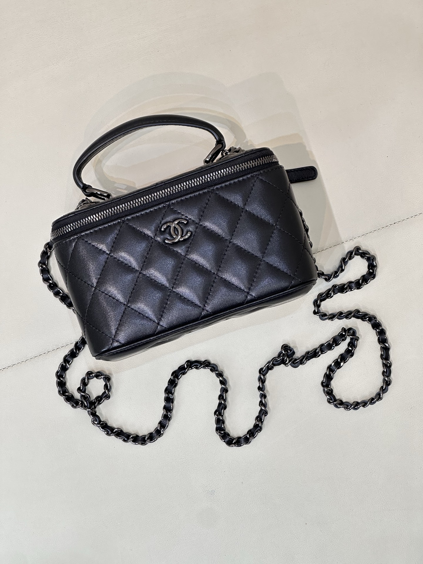 Chanel Trendy CC Box Bag Black Lambskin - Image 5