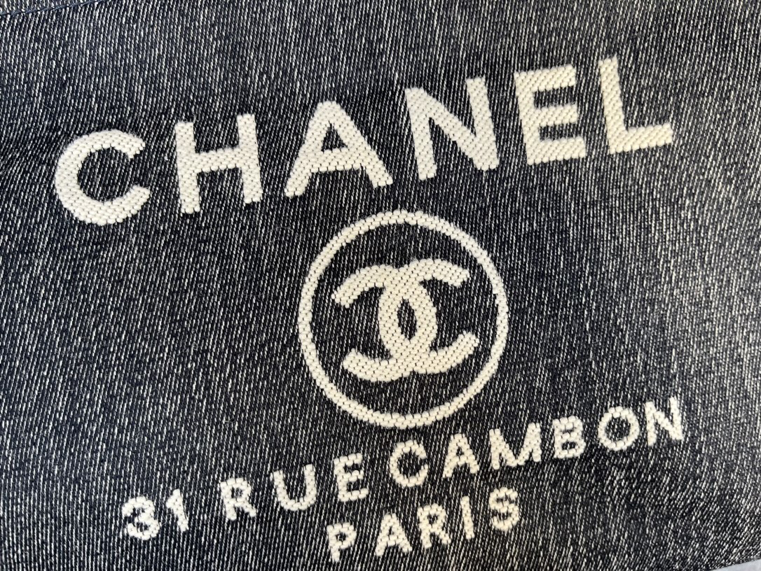 Chanel Classic Travel Shopping Tote Bag - Image 5