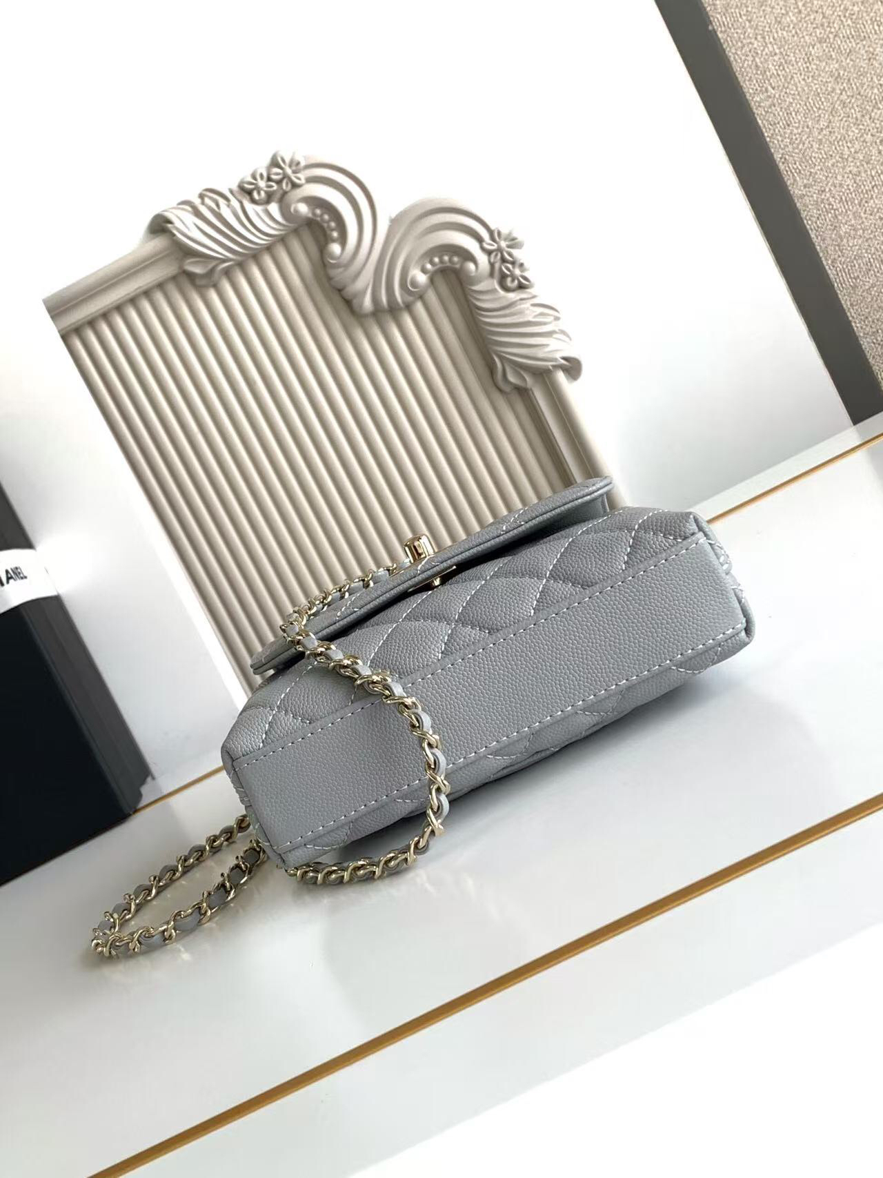 Chanel Coco Handle Classic Top-Handle Handbag - Image 5
