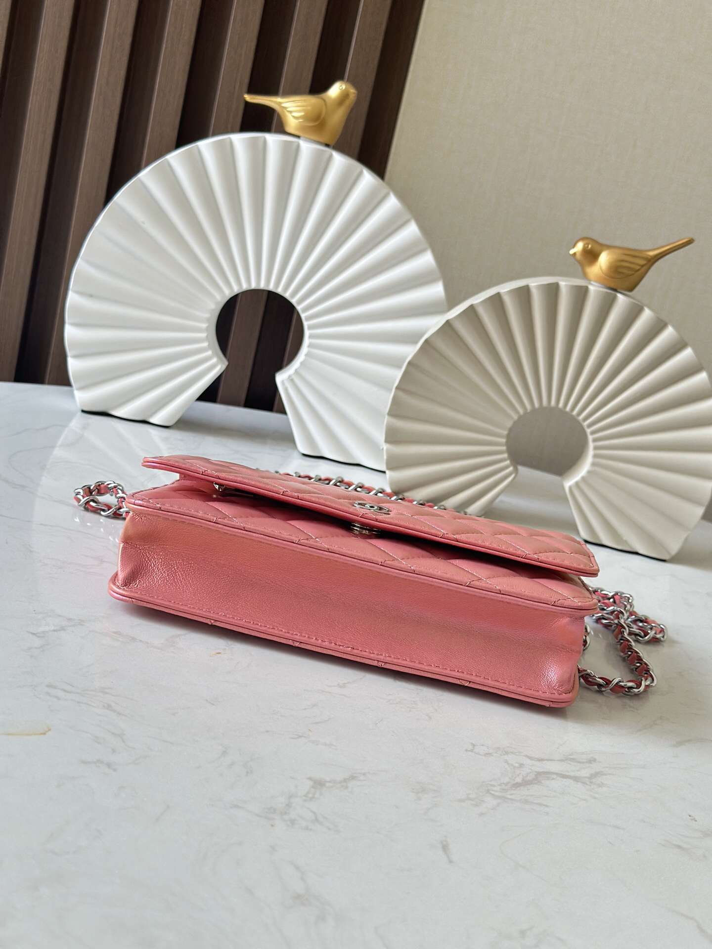 Chanel Wallet on Chain in Iridescent Pink Lambskin - Image 5