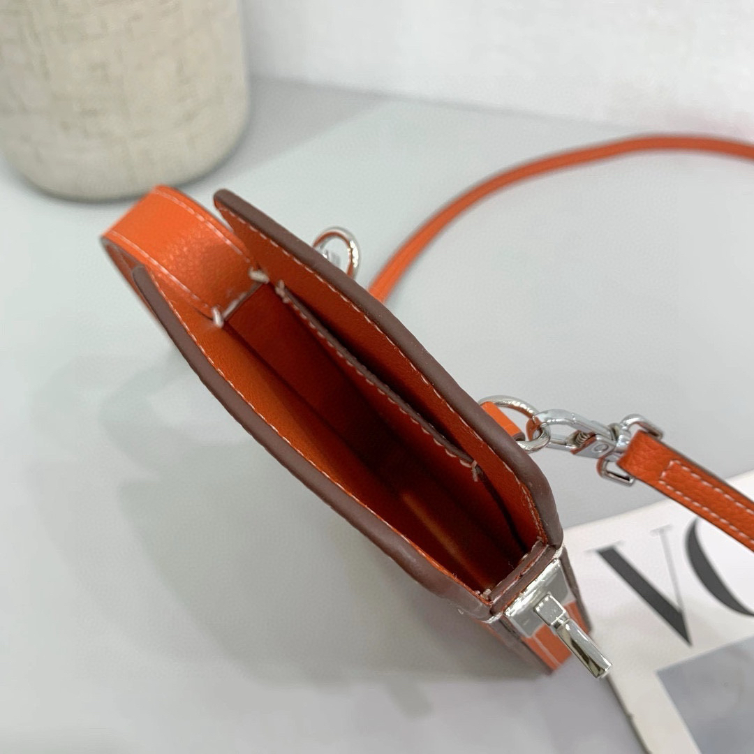 Hermès Hac a Box Tadelakt Calfskin Phone Case with Shoulder Strap - Image 5