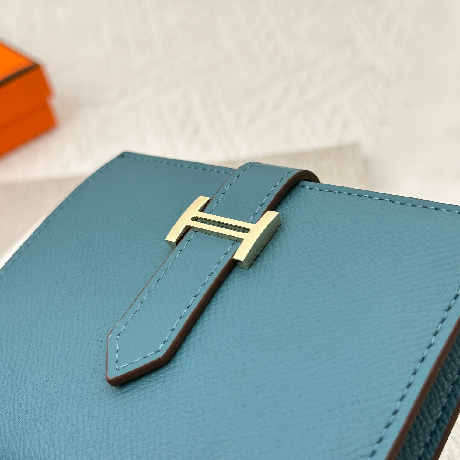 Hermes Model 5120 Palm-Grain Leather Wallet - Image 5