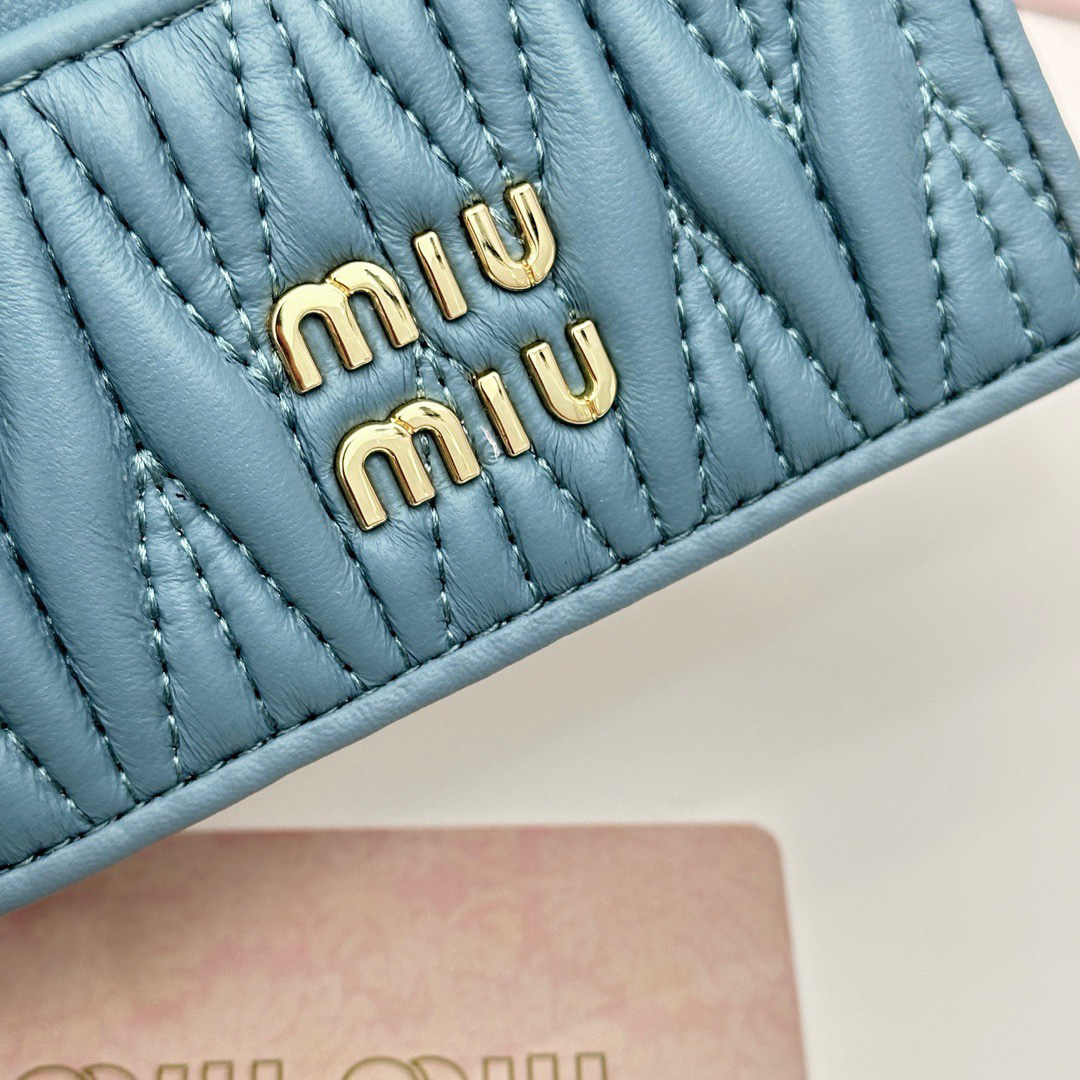 Miu Miu Leather Wallet - Image 5
