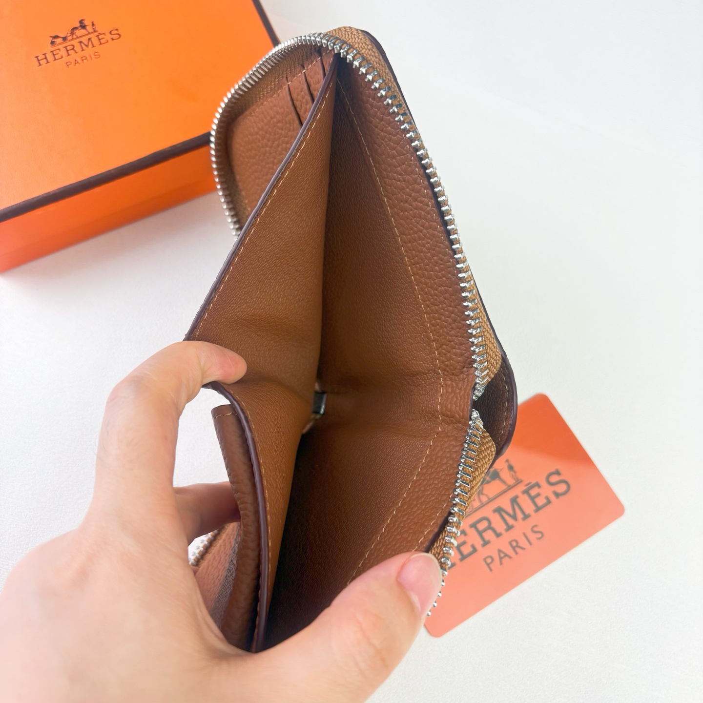 Hermès Silk'in Wallet in Calfskin - Image 5