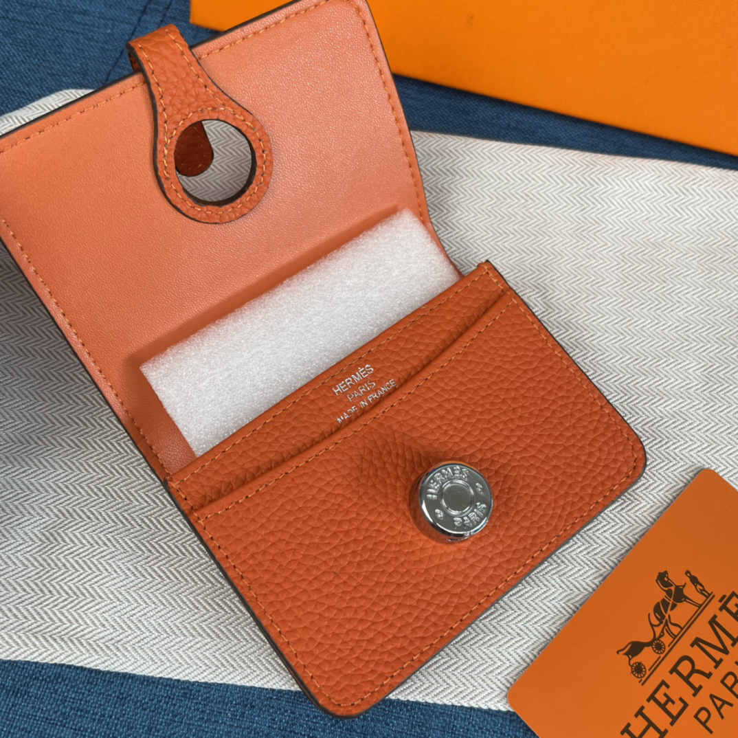 Hermès Togo Leather Card Holder - Image 5