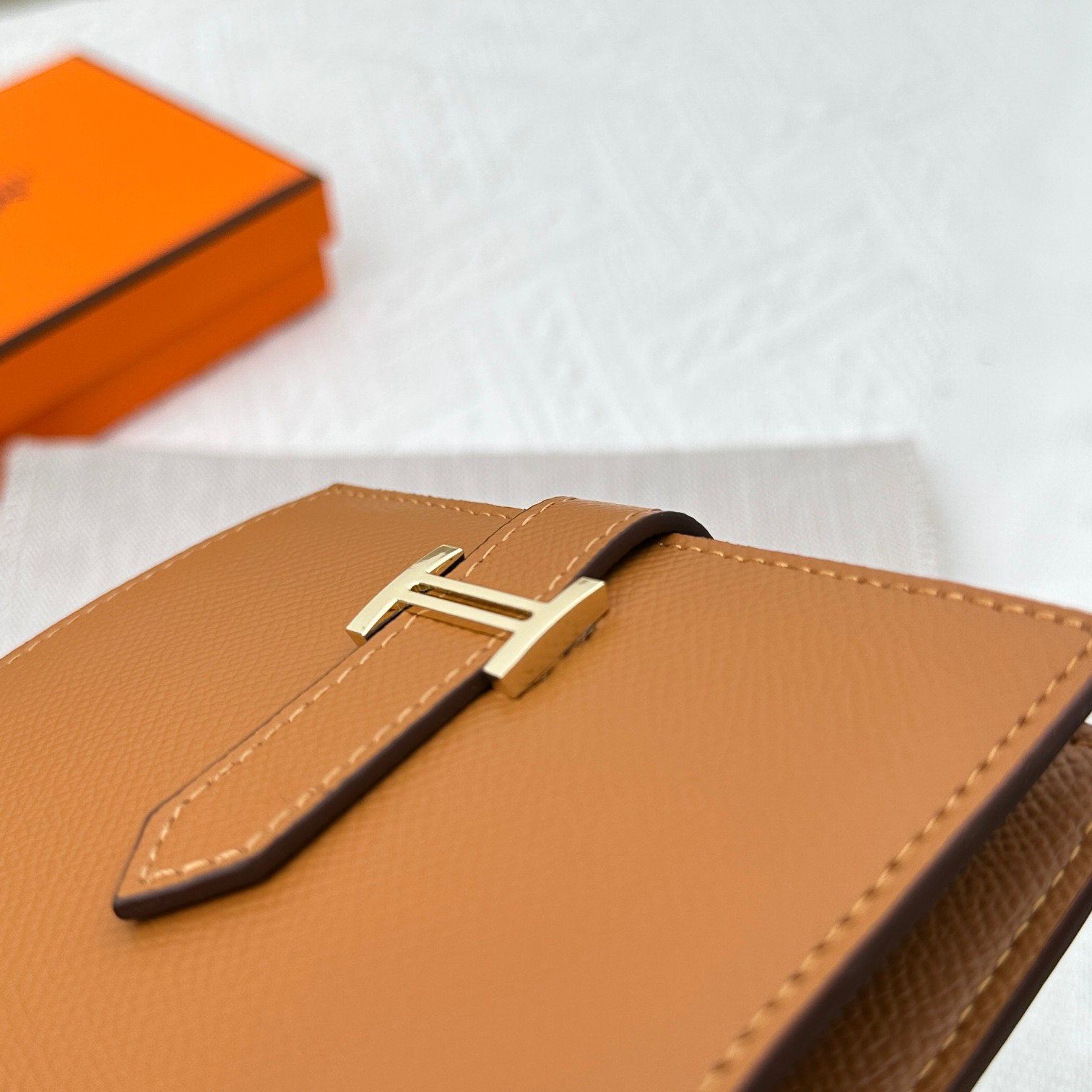 Hermès Palm-Grain Leather Wallet with Gold-Tone Clasp - Image 5