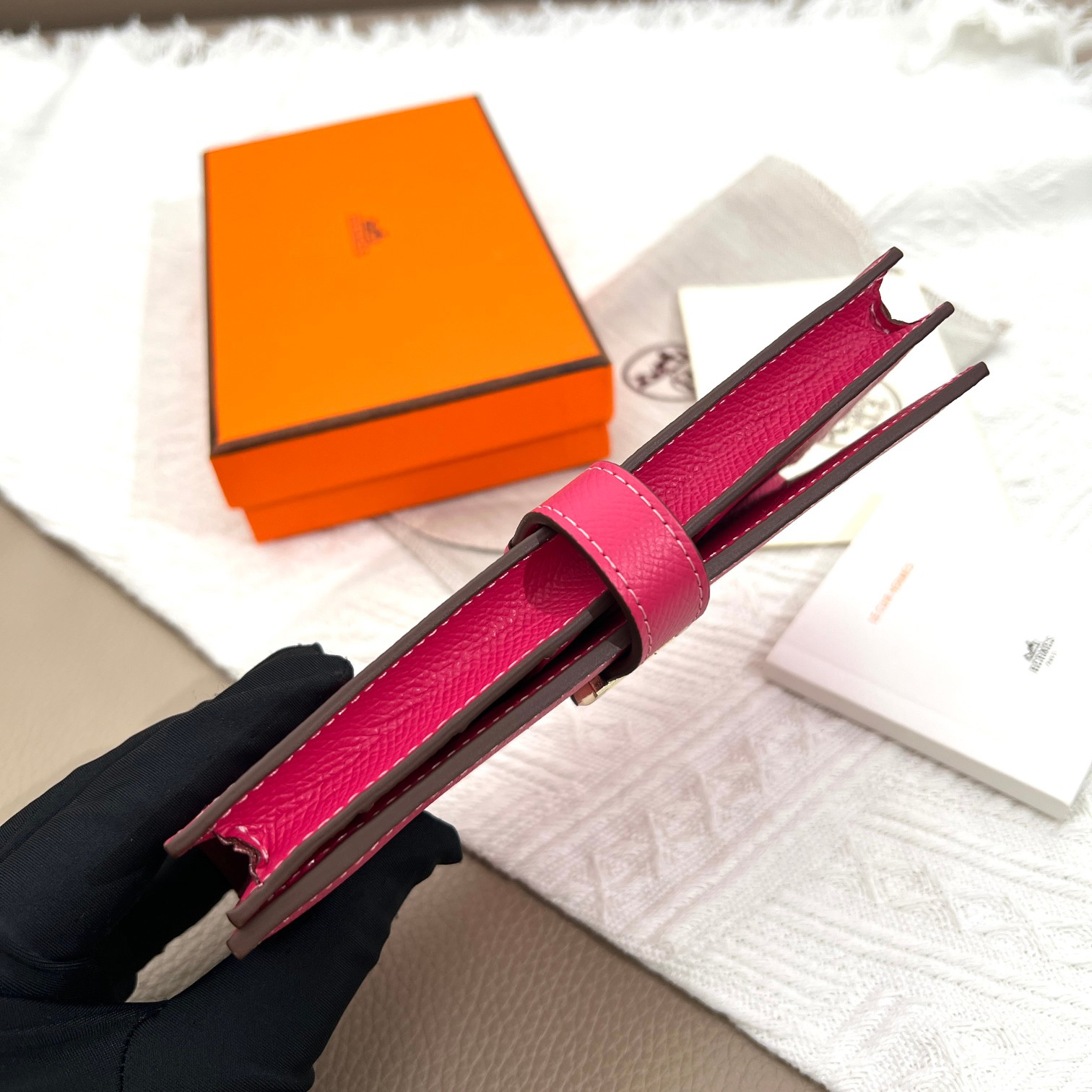 Hermès Women's Togo Leather Zip Wallet - Image 5