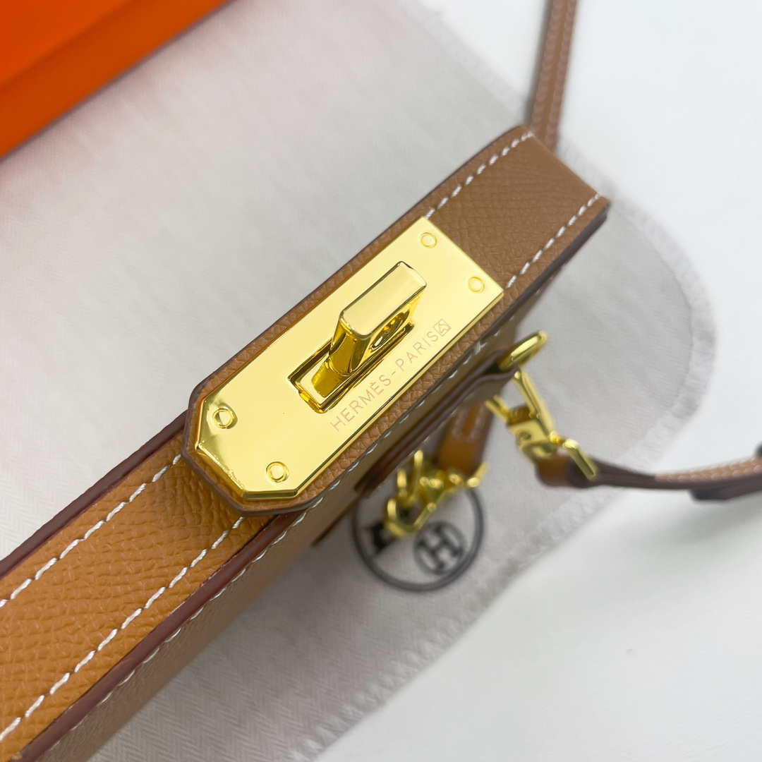Hermès Hac a Box Tadelakt Calfskin Phone Case with Shoulder Strap - Image 5