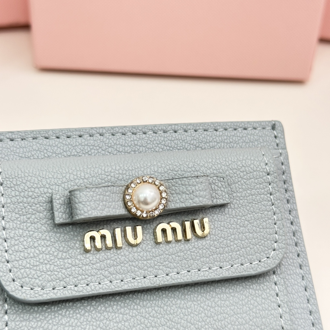 Miu Miu 5237 Leather Wallet - Image 5