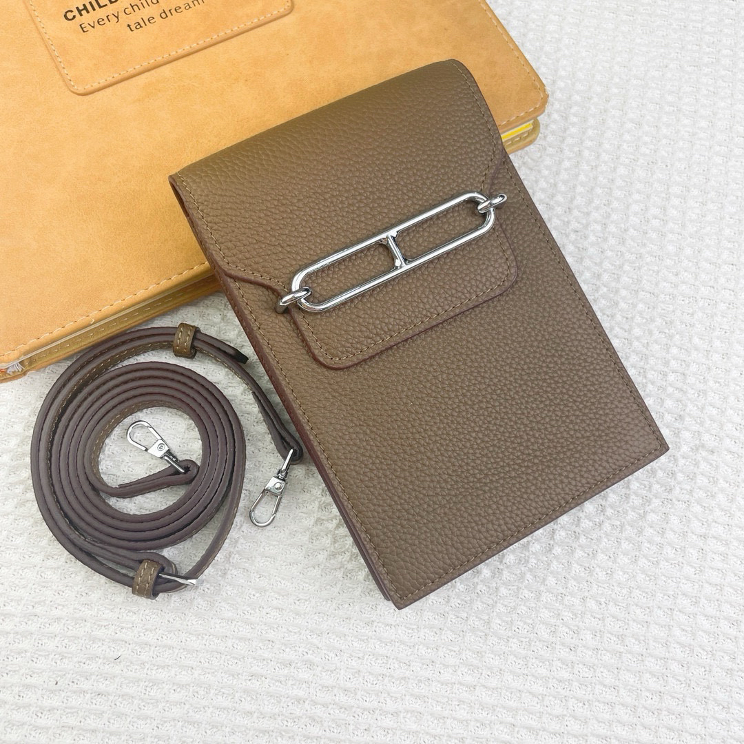 Hermes Nose Bag, Gold Hardware - Image 5