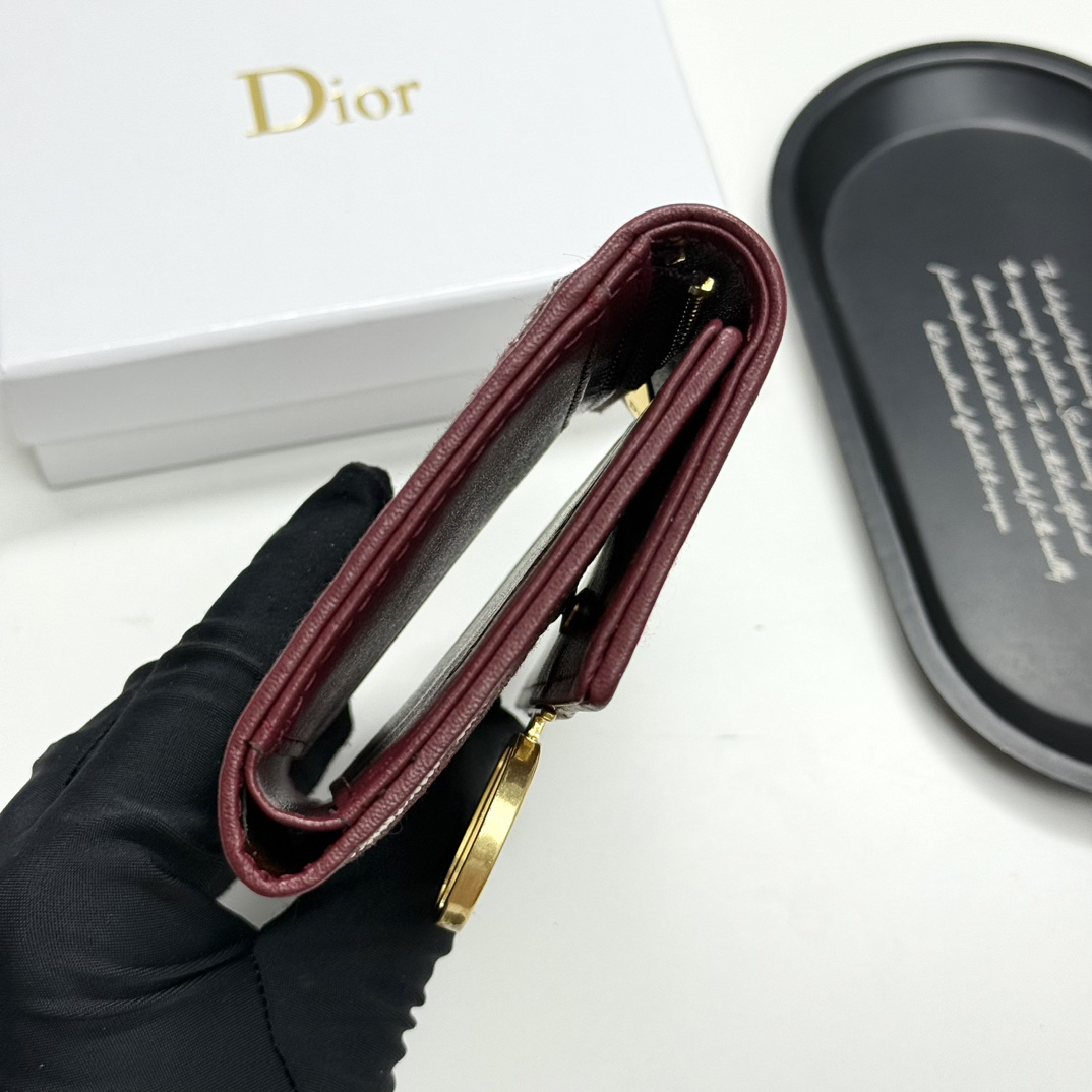 Dior Multifunctional Small Leather Wallet - Image 5