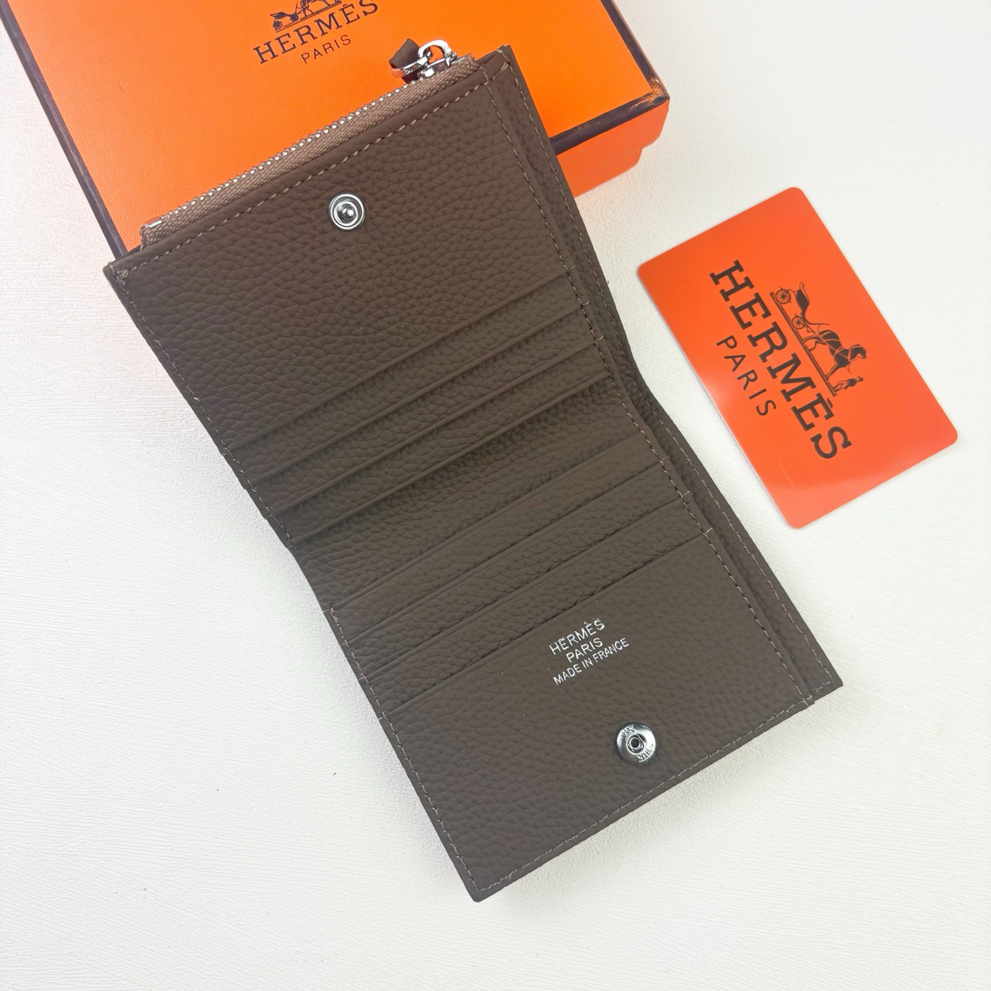 Hermès Silk’in Togo Leather Wallet - Image 5