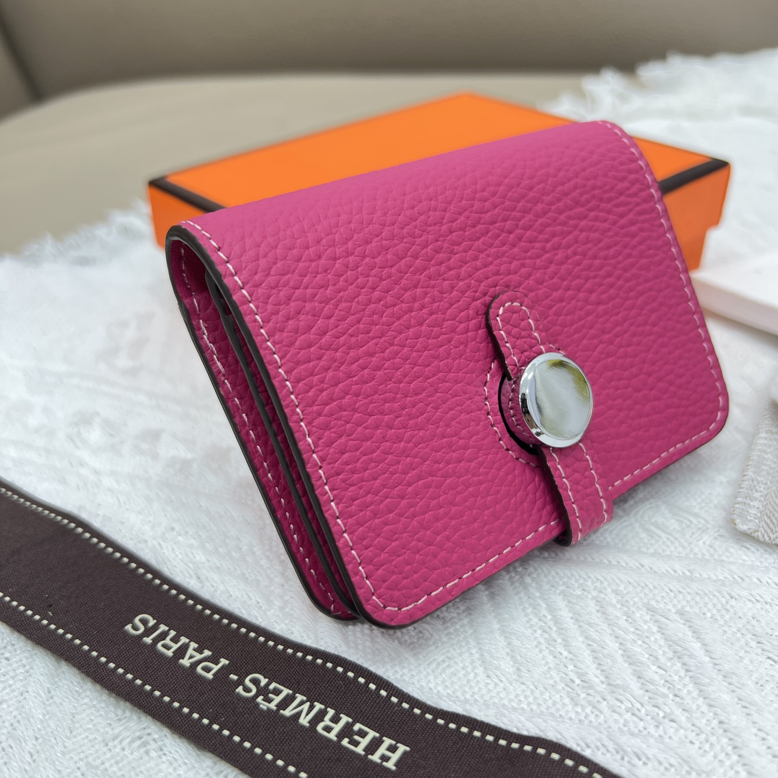 Hermès Constance Leather Handbag - Image 5