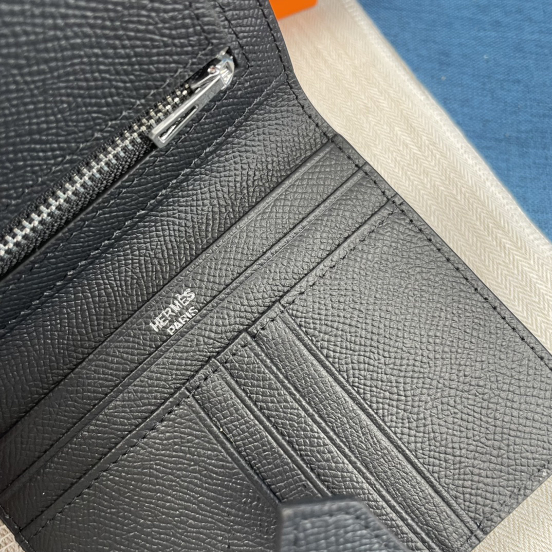 Hermès Palm-Grain Leather Wallet - Image 5