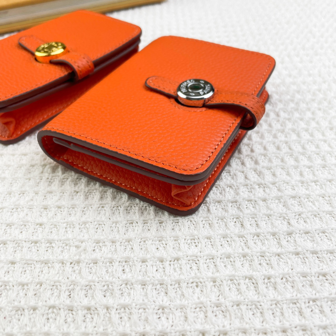 Hermes Togo Leather Card Holder - Image 5