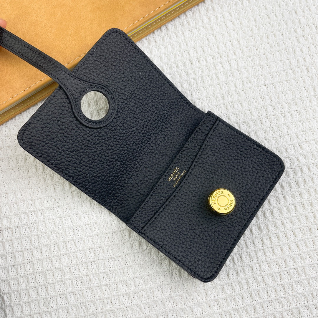 Hermès Togo Leather Card Holder - Image 5