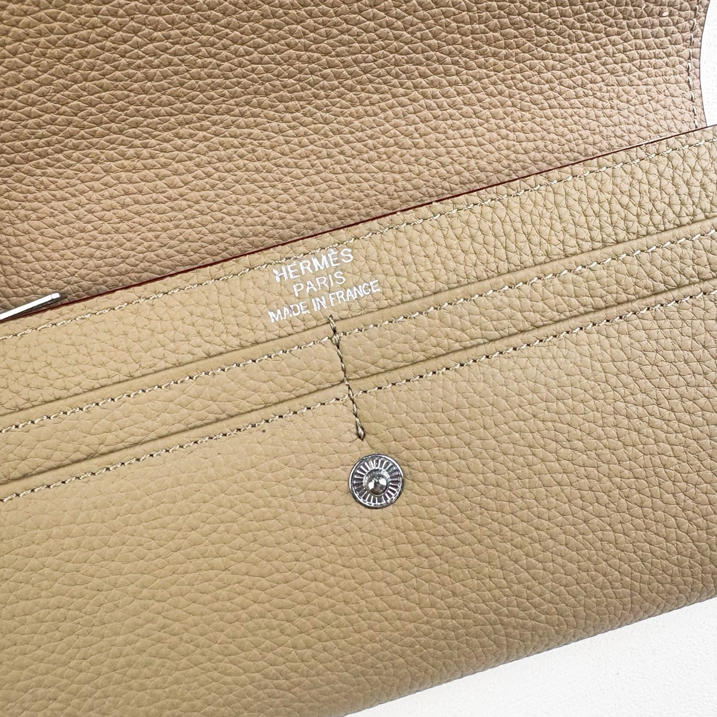 Hermes R.M.S Long Wallet in Evercolor Togo Leather - Image 5