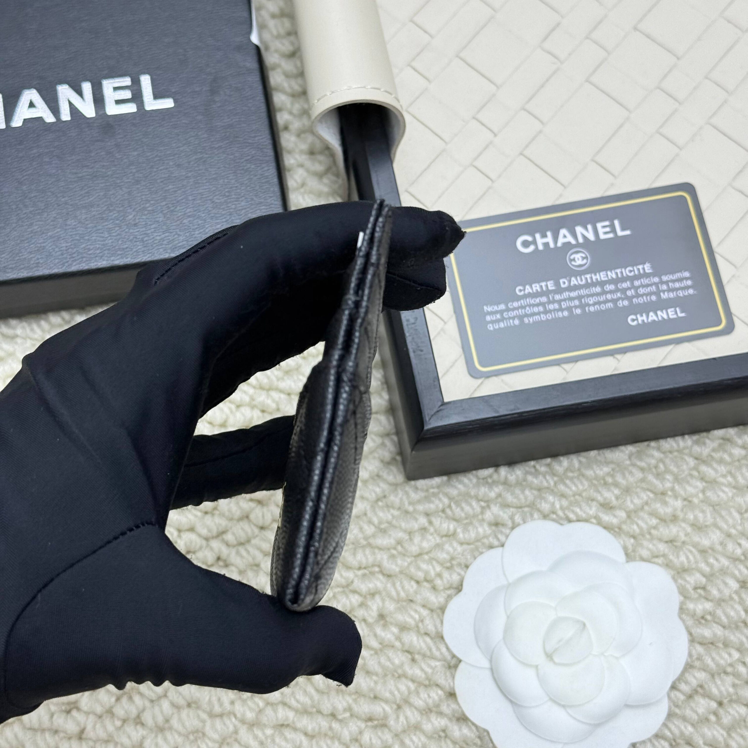 Chanel Lambskin Card Holder - Image 5