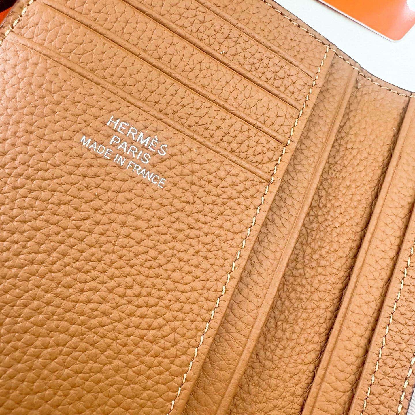 Hermès 231 Silver Clasp Togo Leather Wallet - Image 5