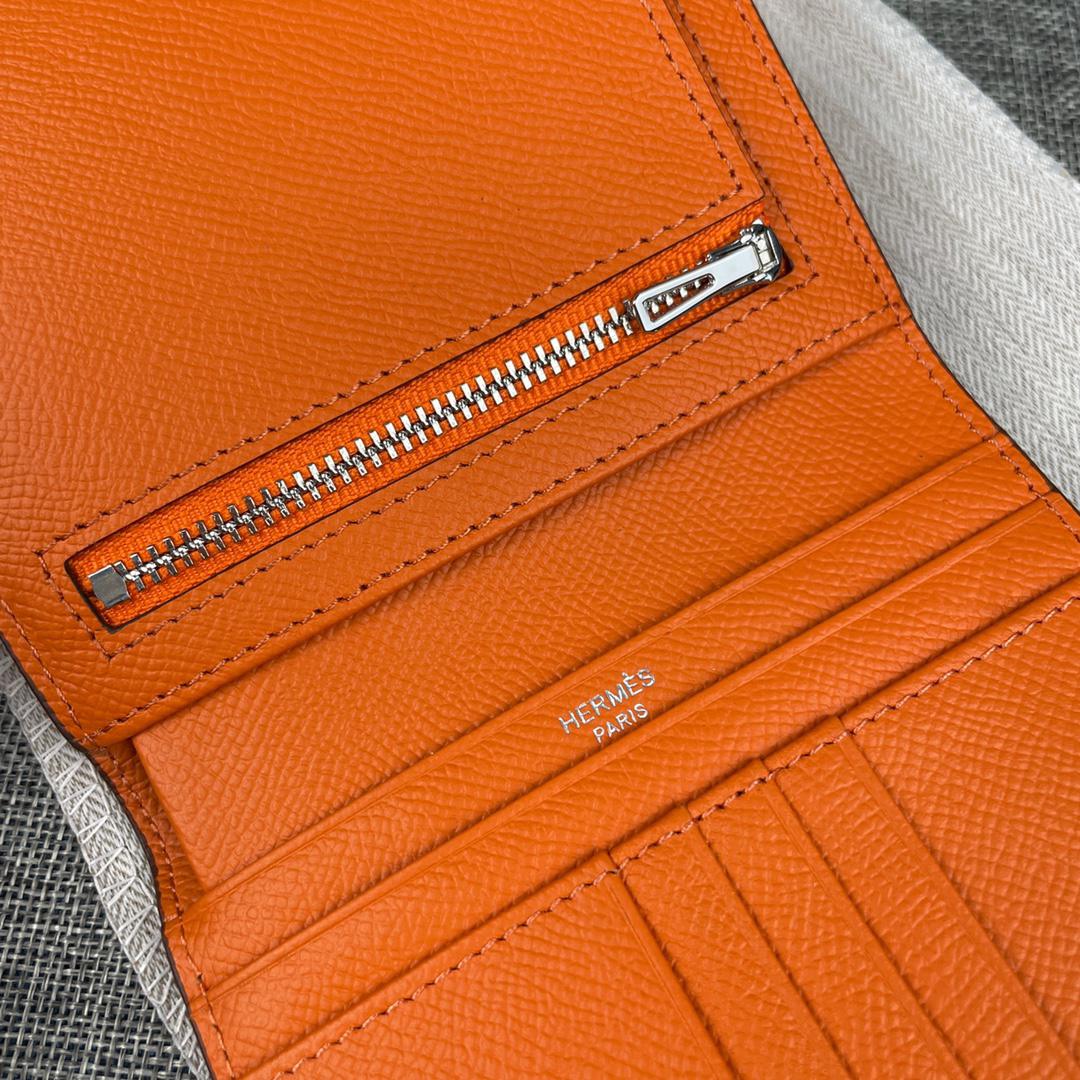 Hermes Leather Wallet - Image 5
