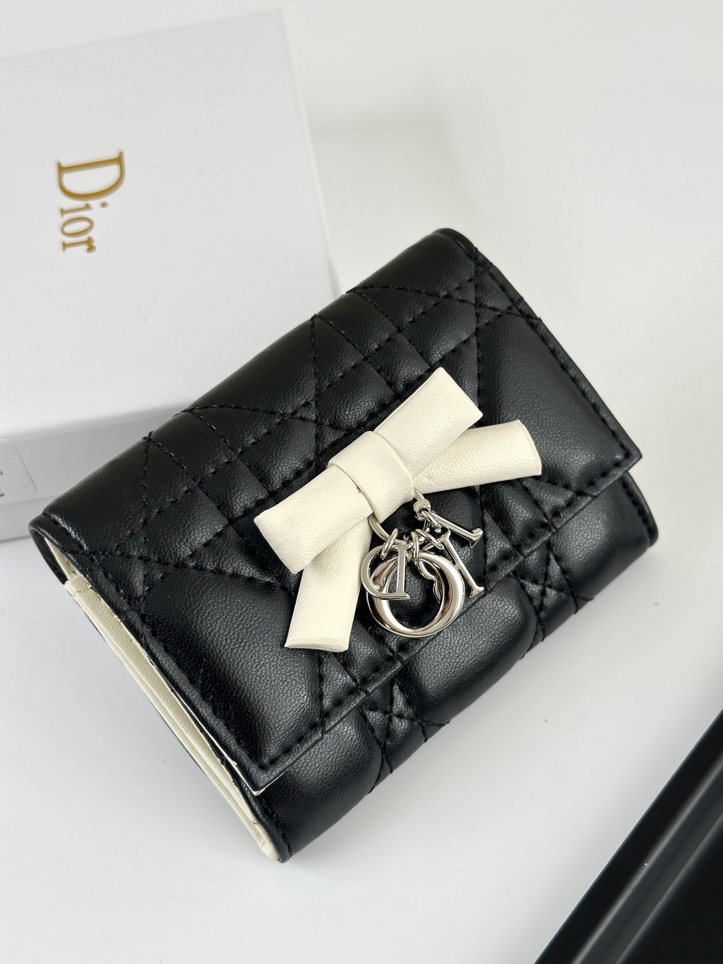 Dior Mini Lady Dior Wallet M115 - Image 5