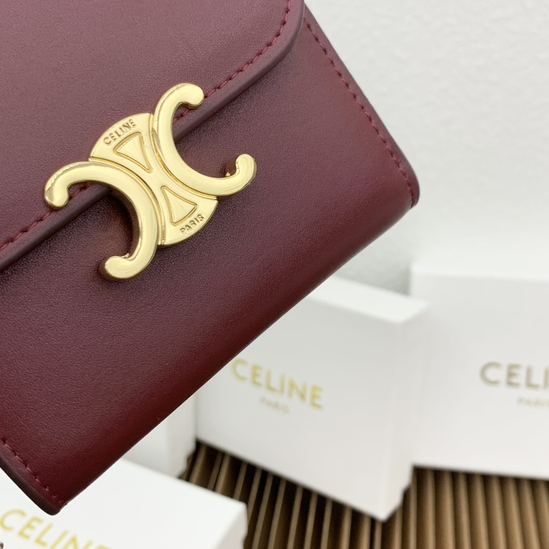 CELINE Small Triomphe Leather Fold-Over Coin Purse - Image 5