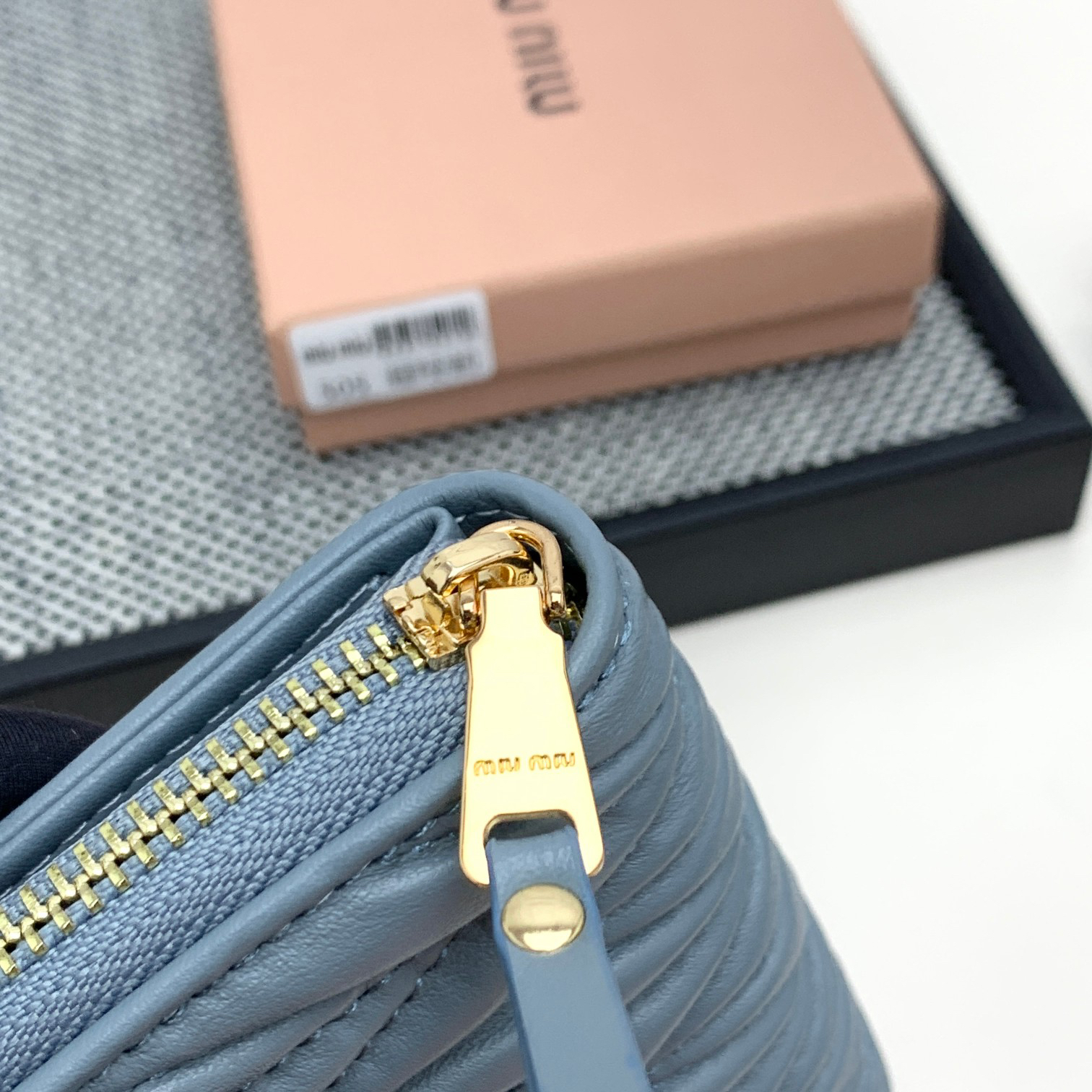 Miu Miu Lambskin Zipper Coin Purse - Image 5