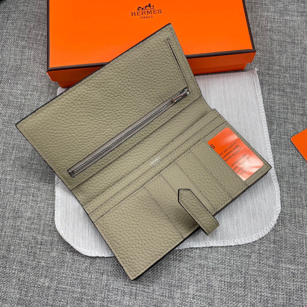 Hermes Women's Togo Calfskin Vertical Zip Wallet - Image 5