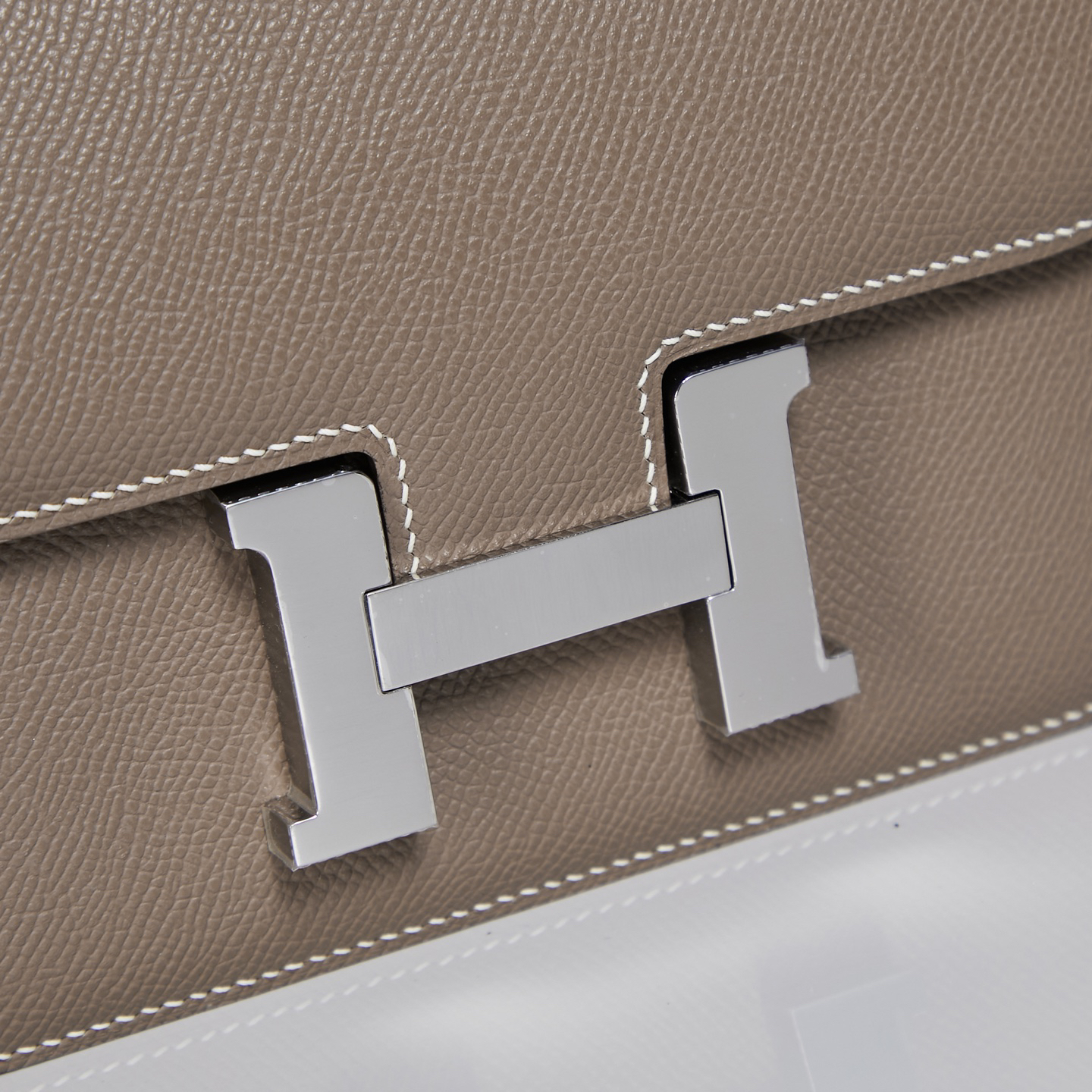 Hermès Constance 19 Shoulder Crossbody Bag - Image 5