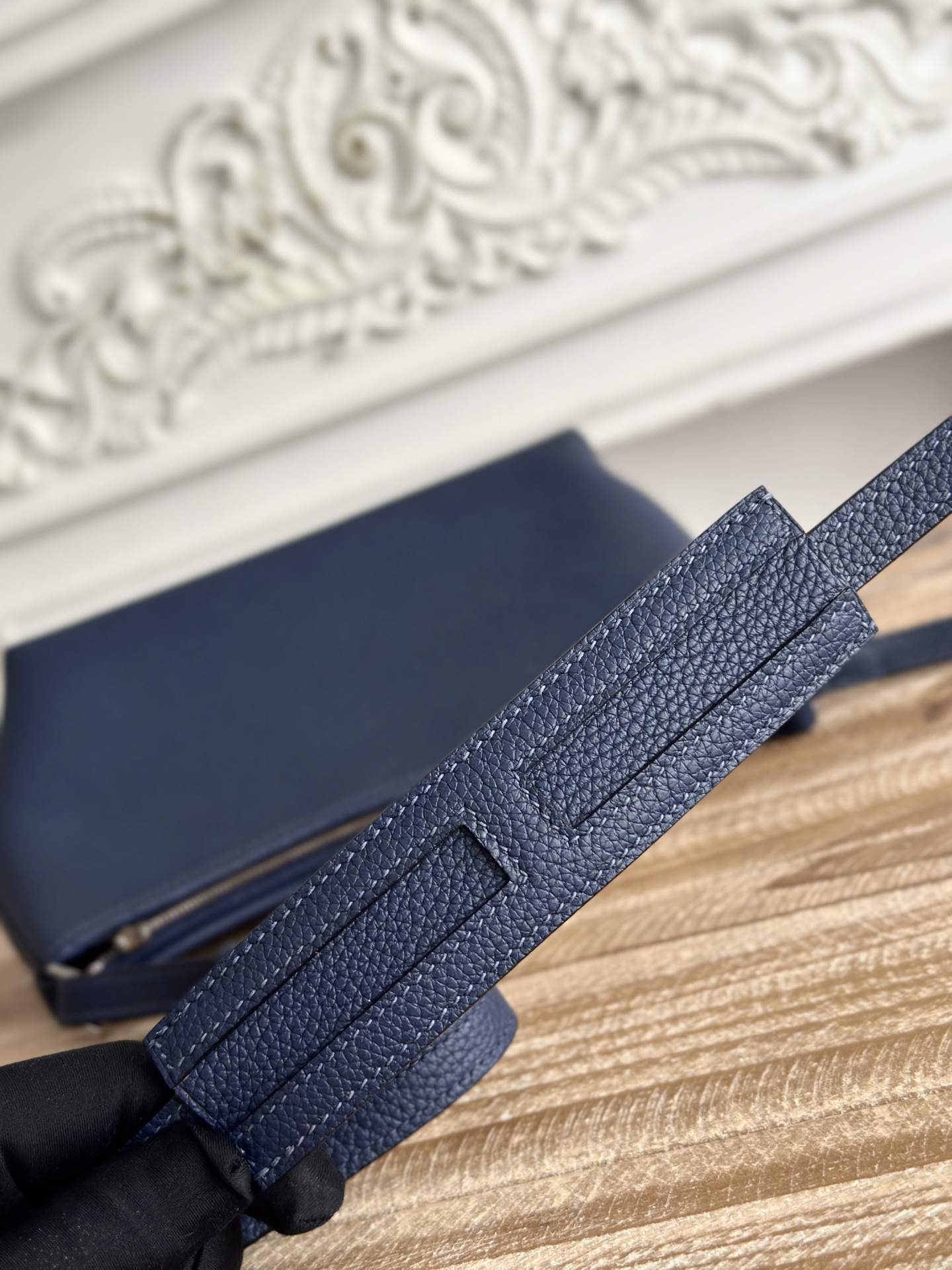 Hermès Berlingot Jewel Blue Crossbody Bag - Image 5