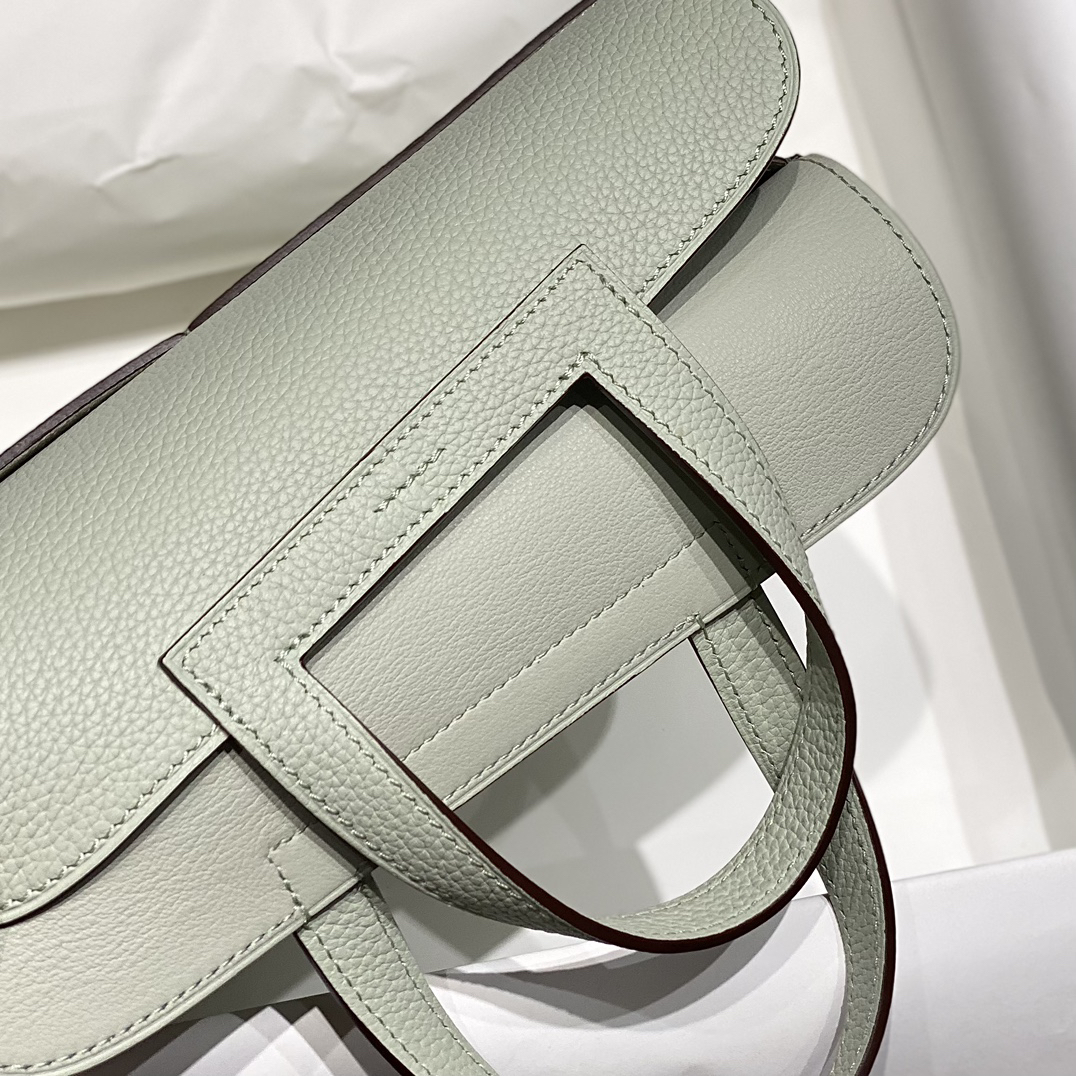 Halzan Crossbody Bag - Image 5