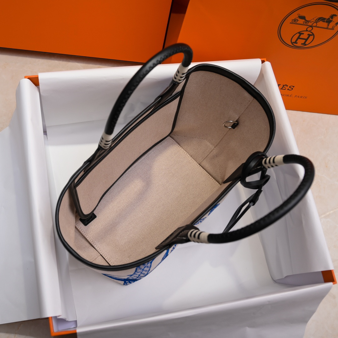 Hermès Steeple Tote Bag - Image 5