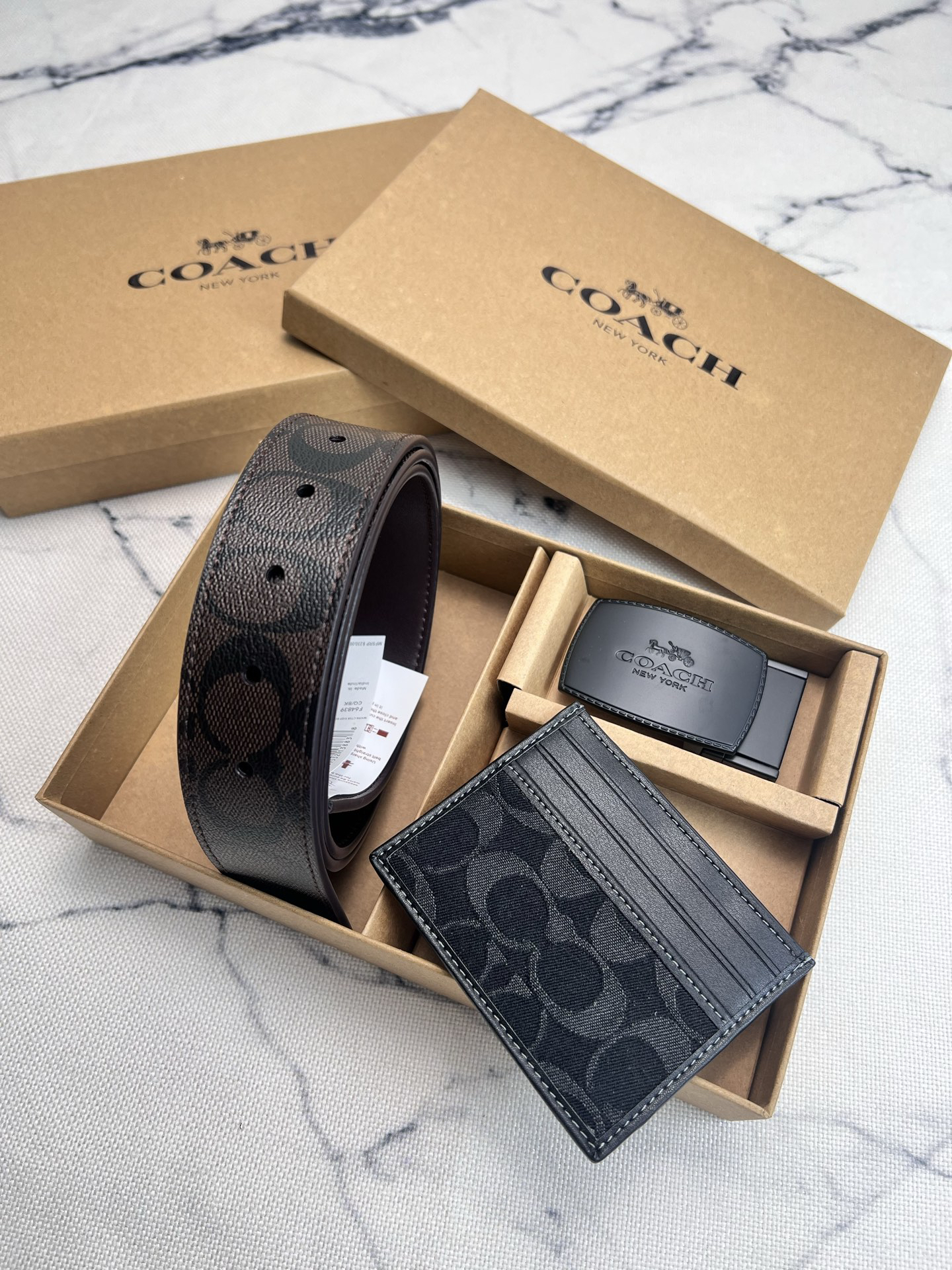 Coach Men's Leather Belt and Black Card Holder Set - F64839 / CAJ47 - Image 5