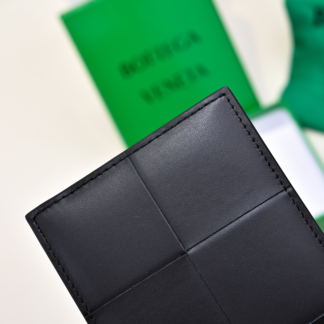 Cassette Woven Leather Bi-Fold Wallet - Image 5