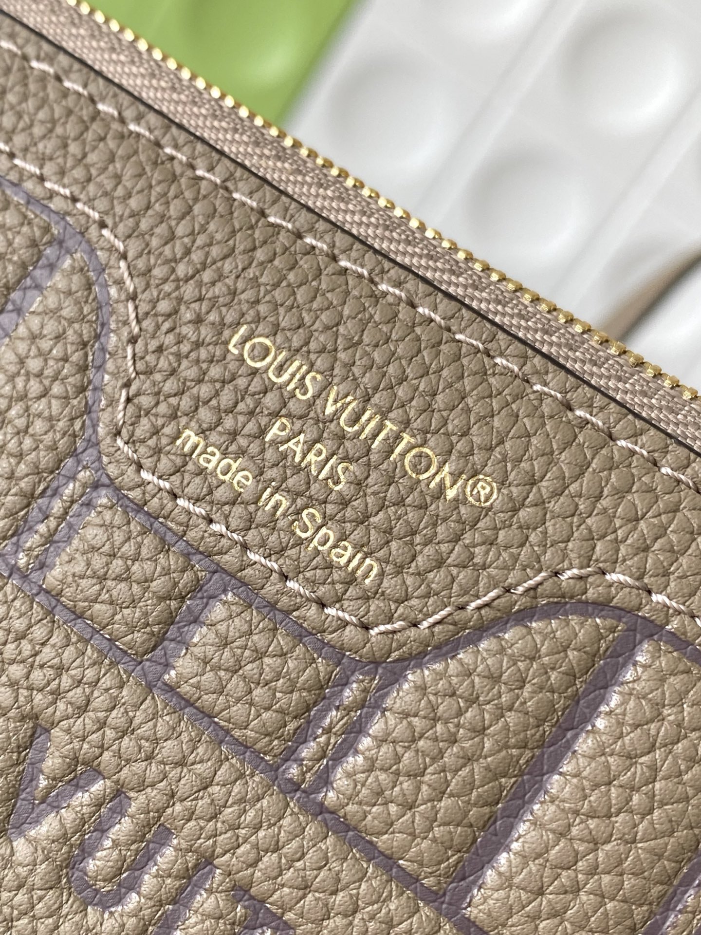 Louis Vuitton Bandoulière Inside Out BB Reversible Tote Bag - Image 6