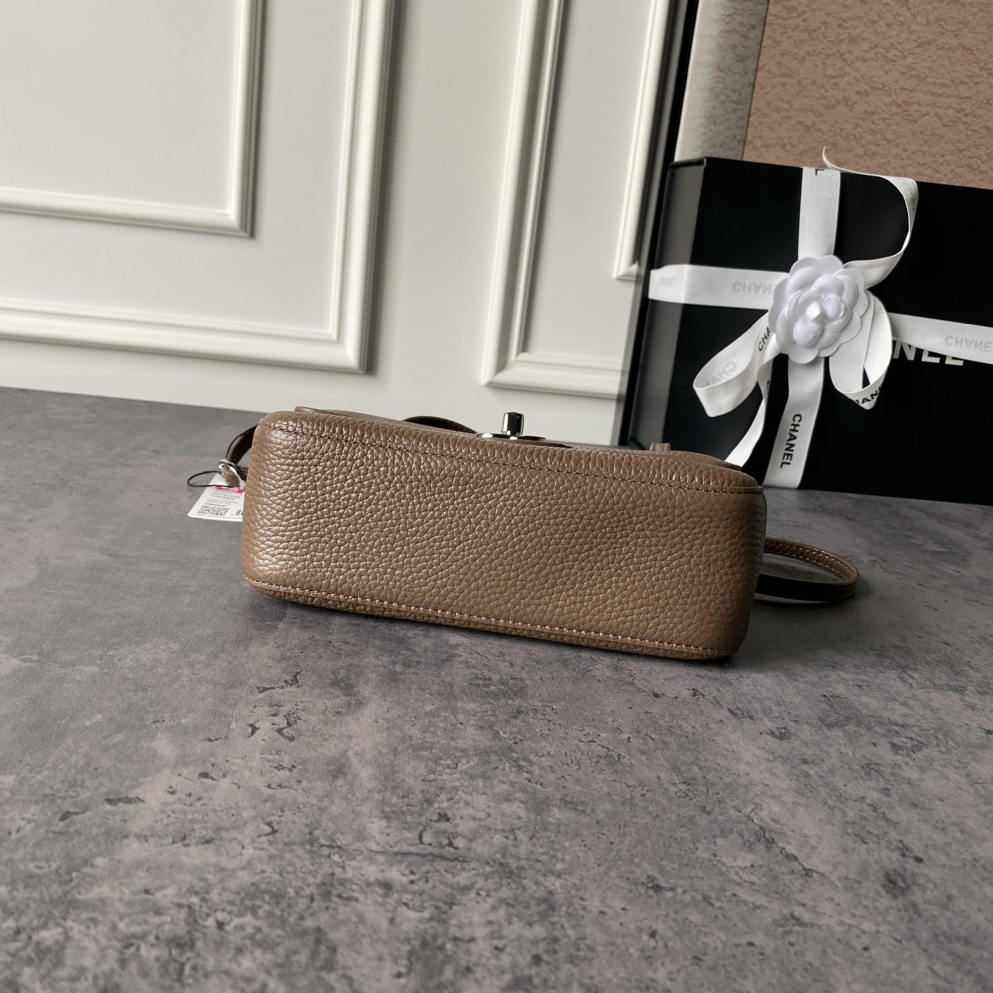 Chanel Mini Flap Shoulder Bag AS657 - Image 6