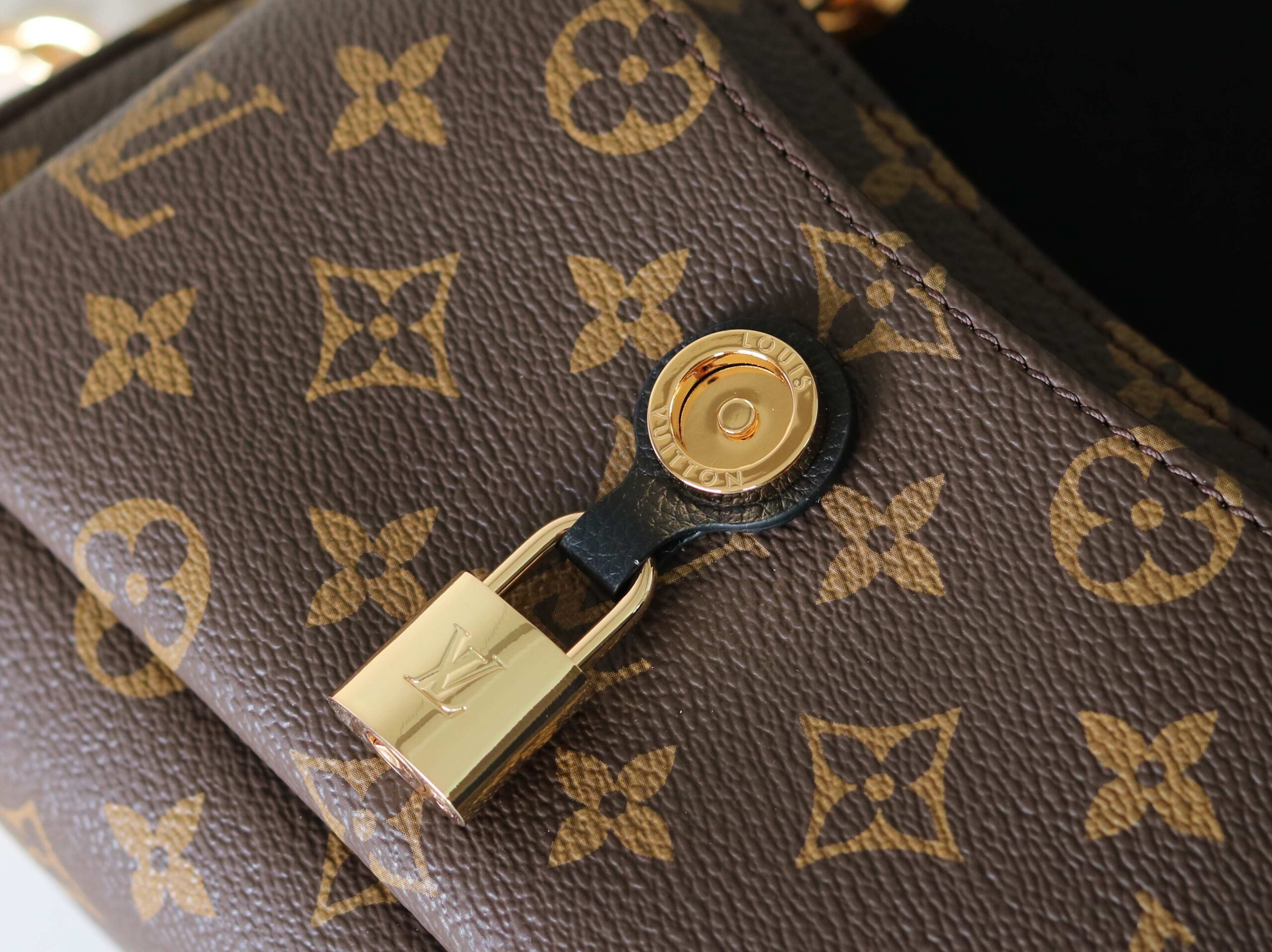 Saint Germain BB Handbag M26398 - Image 6