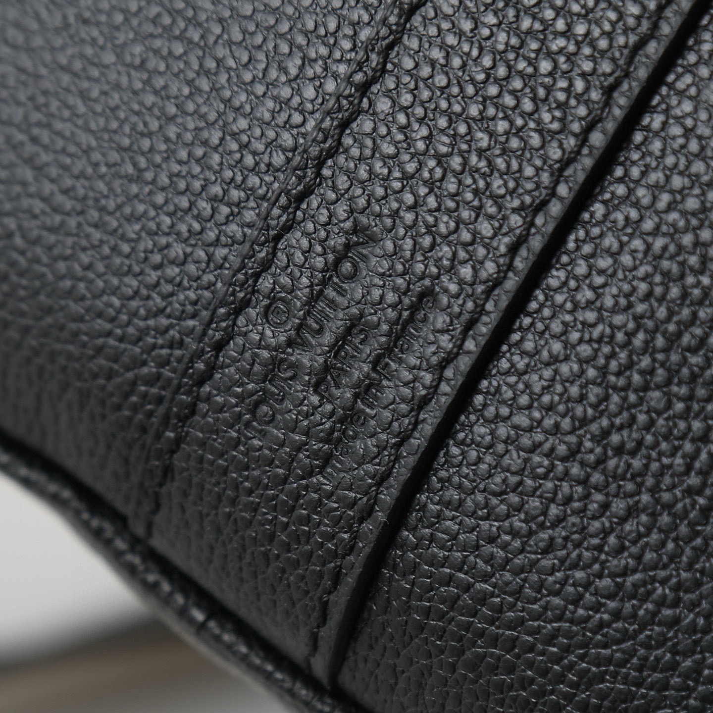 Louis Vuitton Keepall Bandouliere 35 Travel Bag M15249 - Image 6