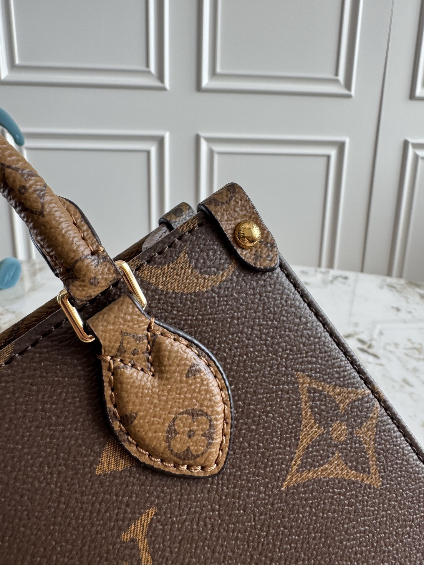 Louis Vuitton OnTheGo Tote Bag M46839 - Image 6