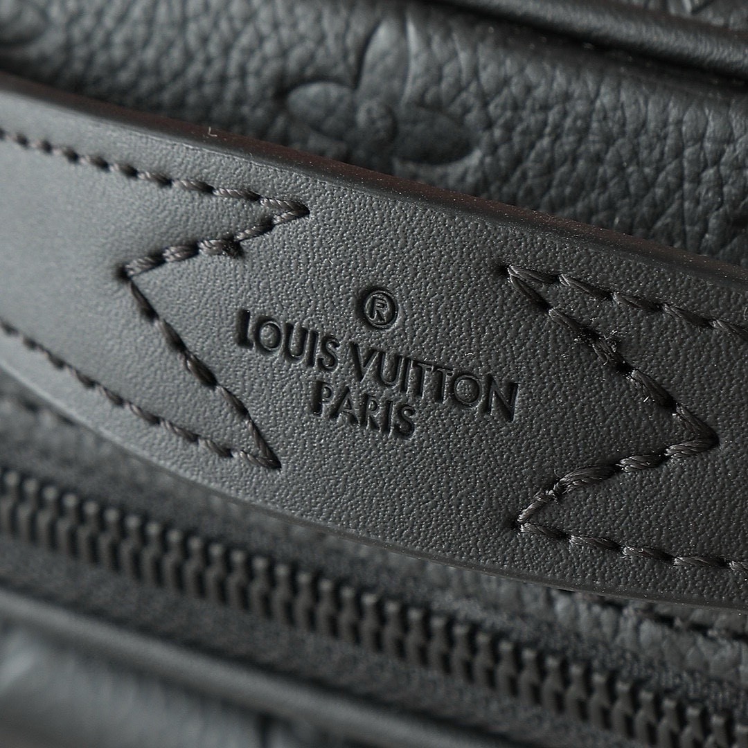 Louis Vuitton Monogram Macassar Messenger Crossbody Bag M58489 - Image 6
