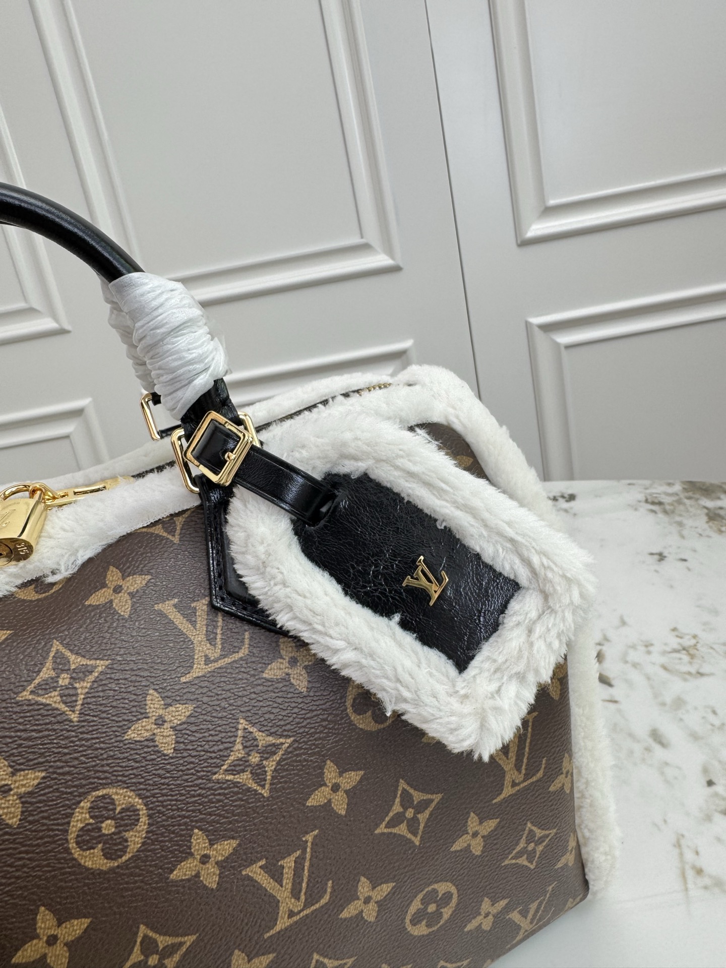 Louis Vuitton Speedy Soft 30 Teddy Handbag - Image 6