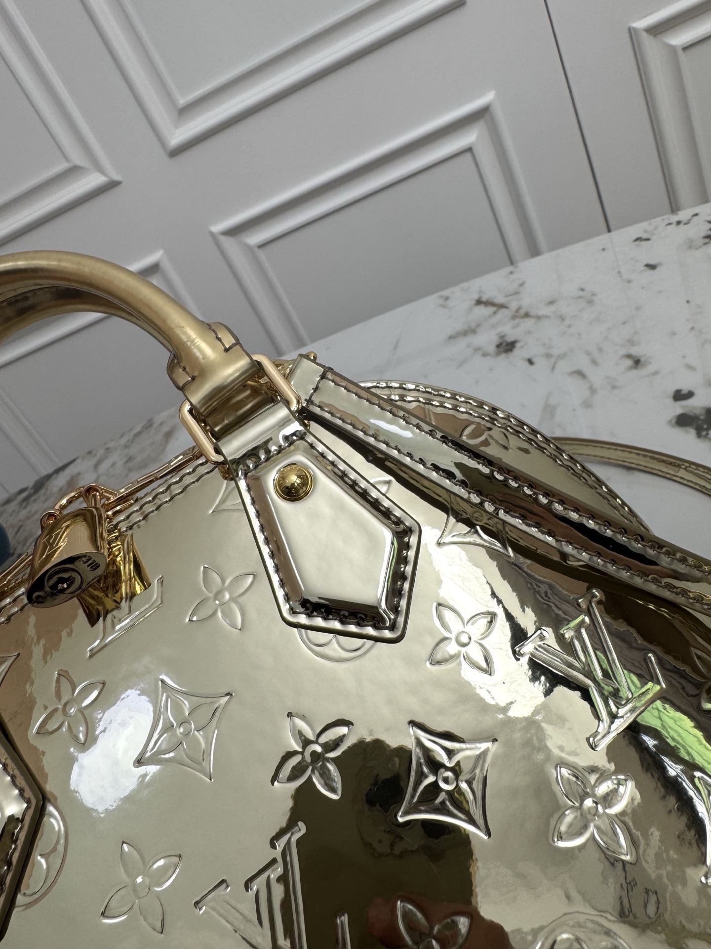 Louis Vuitton Alma BB Handbag - Image 6