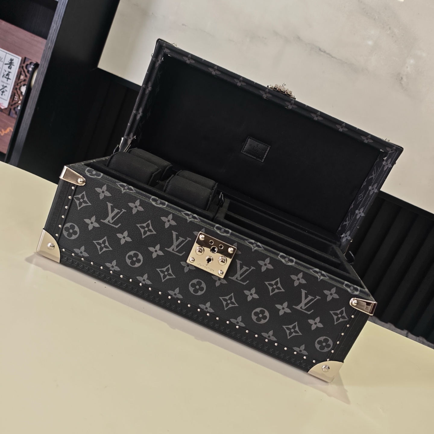 Louis Vuitton Monogram Watch and Jewelry Storage Box M20209 - Image 6