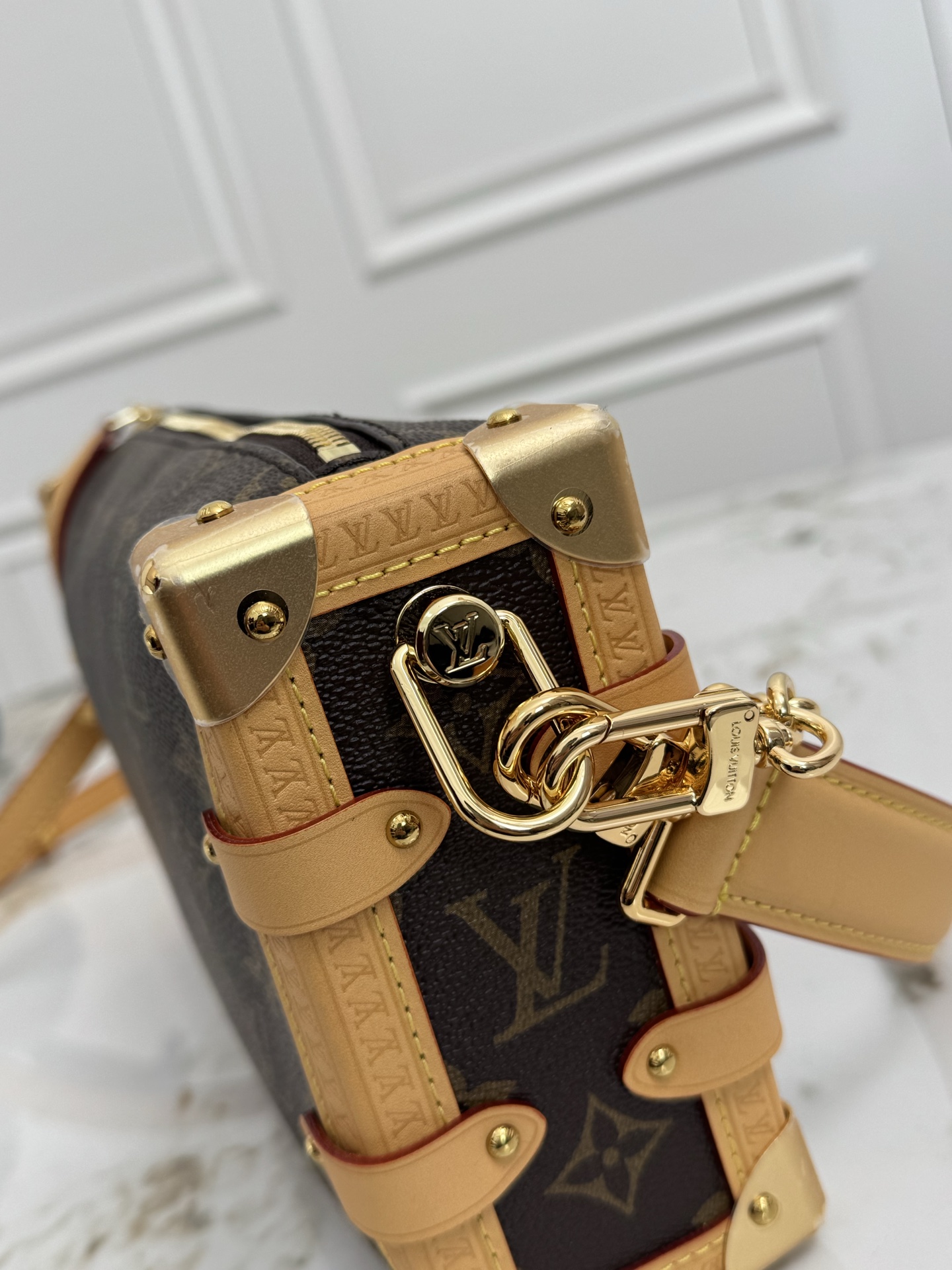 Louis Vuitton Side Trunk East West Bag M28385 - Image 6