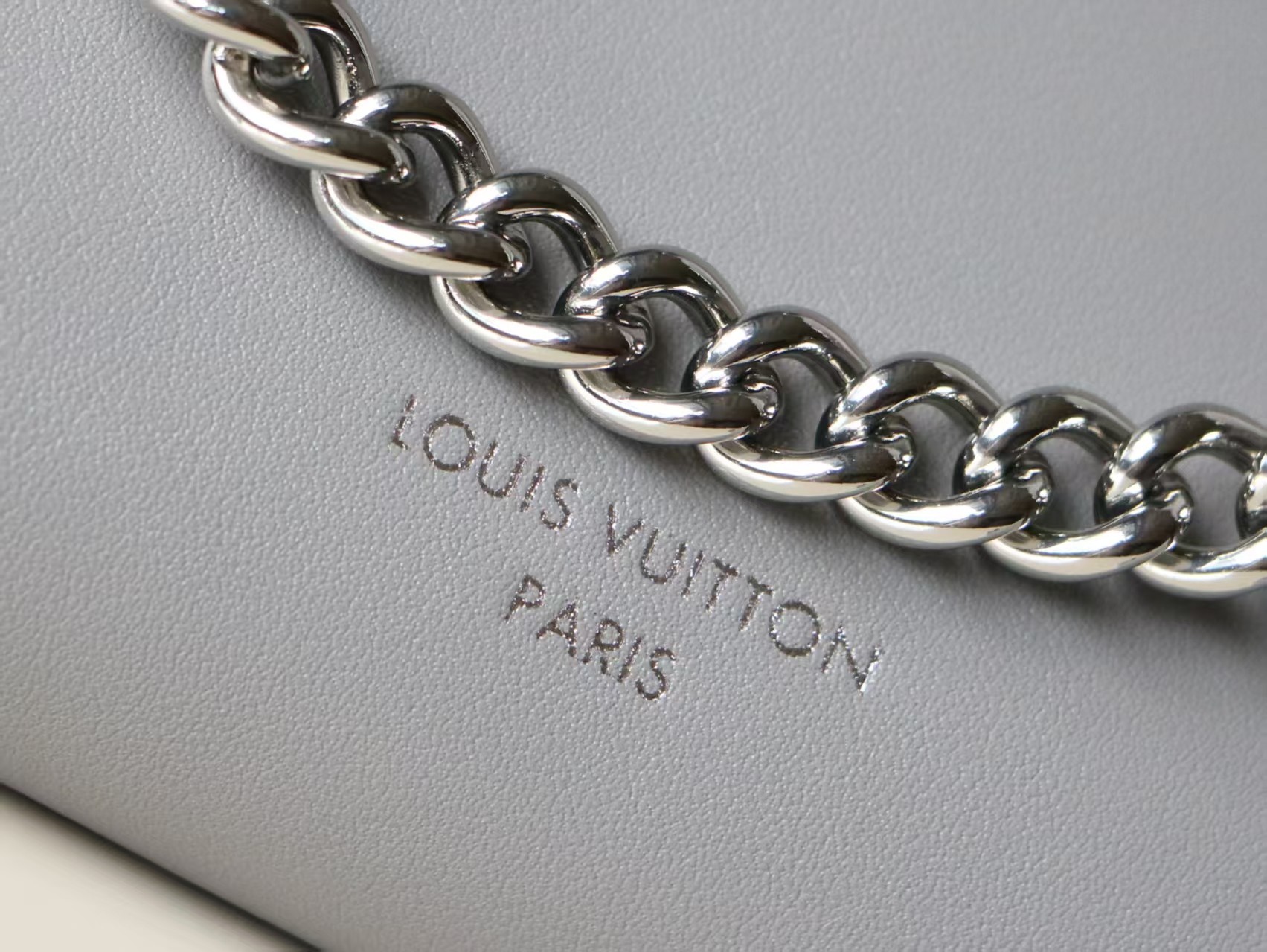 Louis Vuitton CarryAll Cargo Small Handbag - Image 6