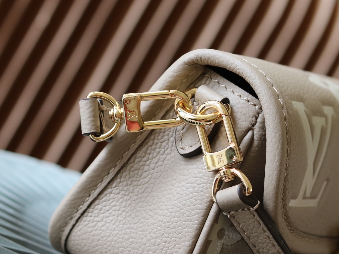 Louis Vuitton Nano Diane Crossbody Bag in Empreinte Leather - Image 6
