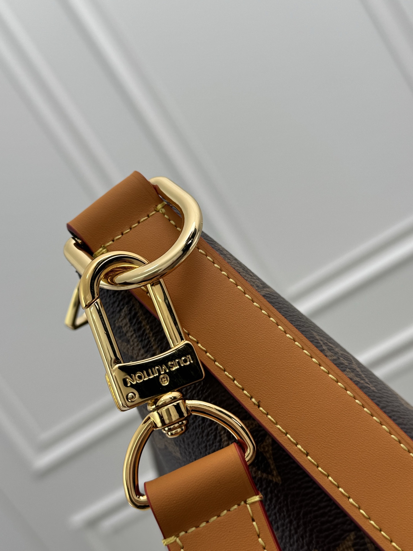 Louis Vuitton Métis Monogram Canvas Handbag - Image 6