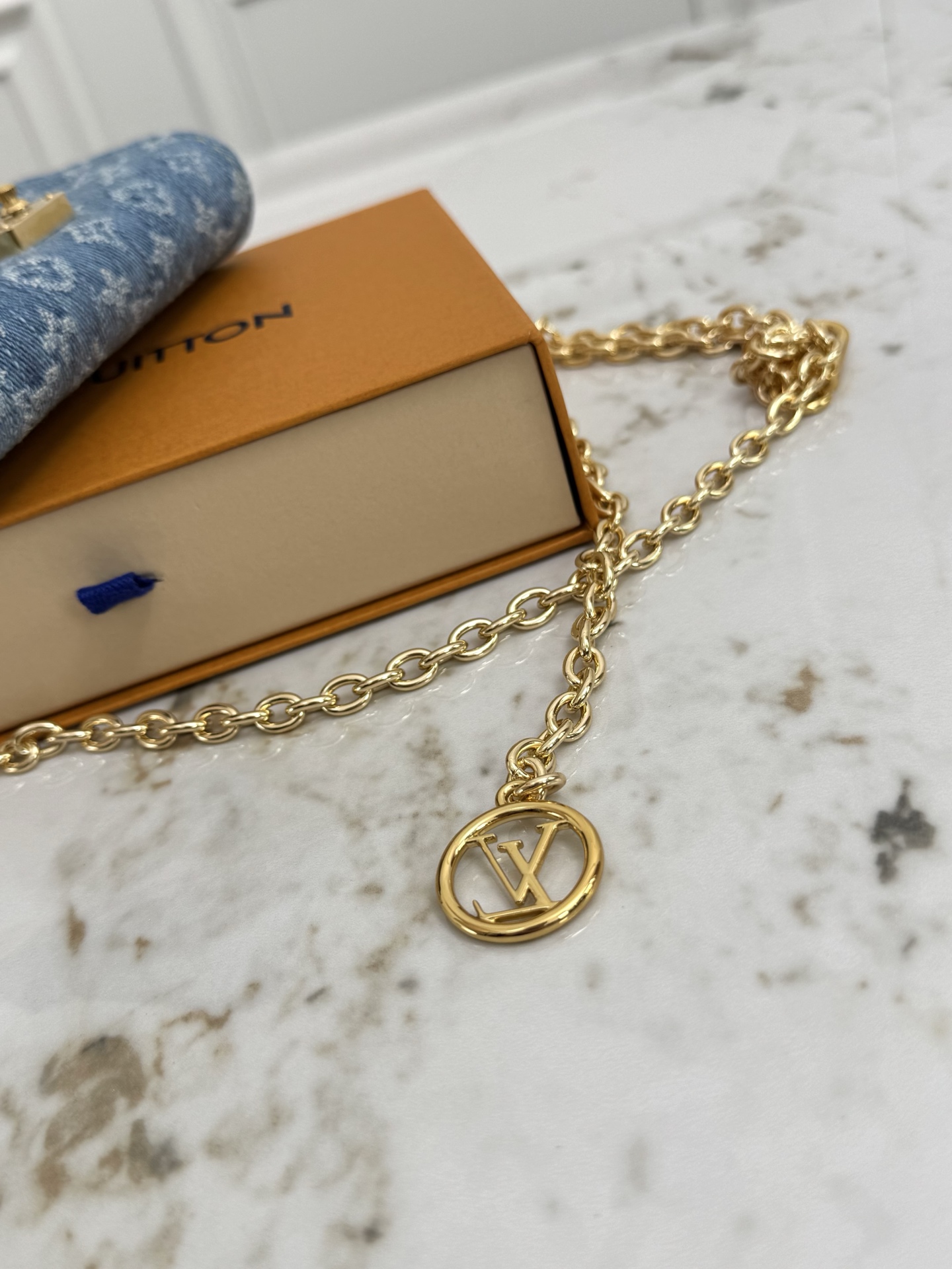 Louis Vuitton Pouch Metis Denim Crossbody Bag - Image 6